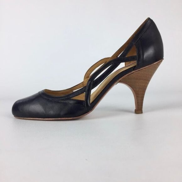 Samanta Womens Black Leather Pumps Heels Side Cutout Stacked Heel size 6 - Picture 7 of 15
